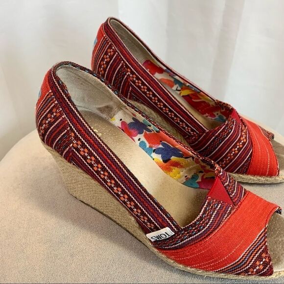 TOMS Red orange Wedge espadrille Sandal size 6.5 - Picture 3 of 6